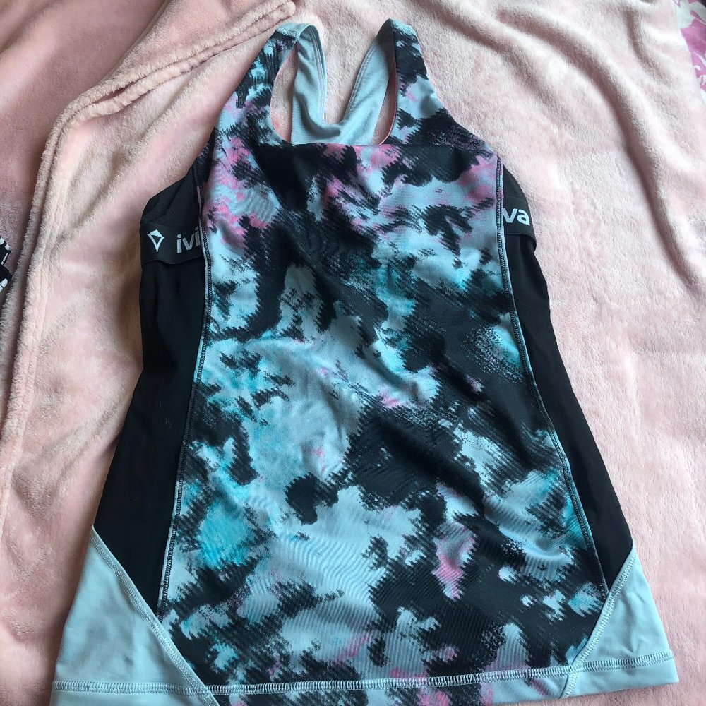 Ivivva tank, tie dye